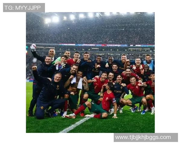 2025年世界十大足球球星排名盘点及其成就解析