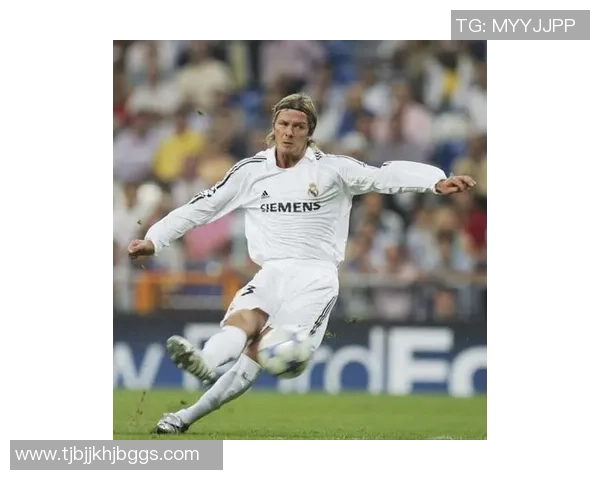 足球场上28号球星的传奇之路:从默默无闻到巅峰荣耀的蜕变 足球场上28号球星的传奇之路:从默默无闻到巅峰荣耀的蜕变